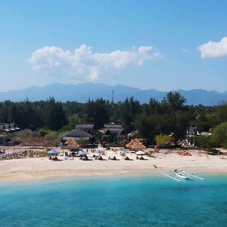 Sunset Beach Bungalow Gili Meno Bagian luar foto