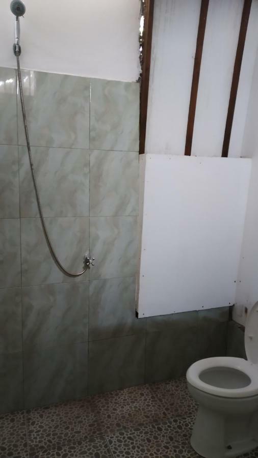 Sunset Beach Bungalow Gili Meno Bagian luar foto
