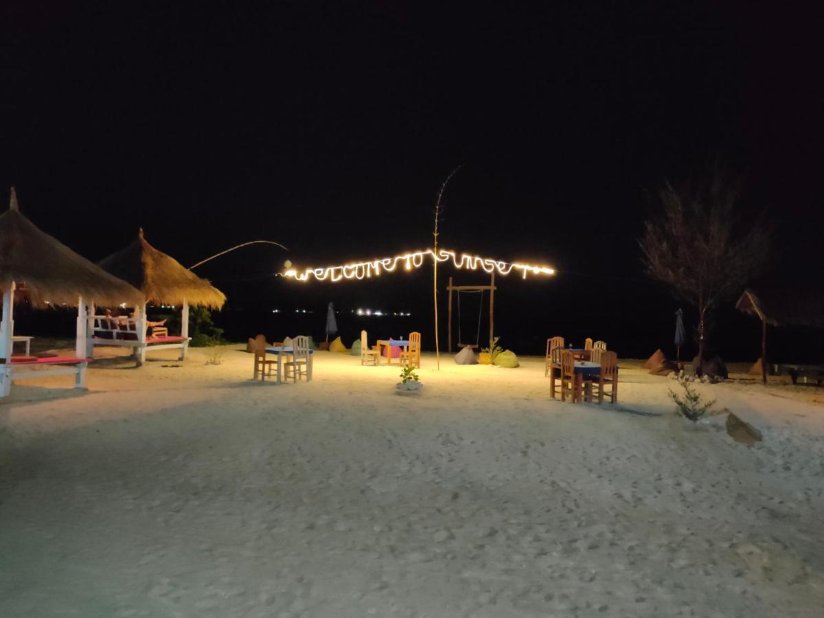 Sunset Beach Bungalow Gili Meno Bagian luar foto